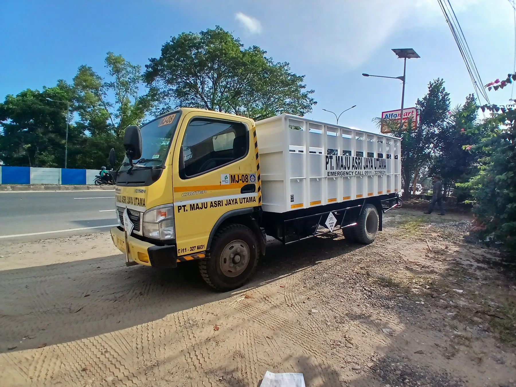 Dokumentasi produk · Bak Besi Fuso — Bak Besi Fuso